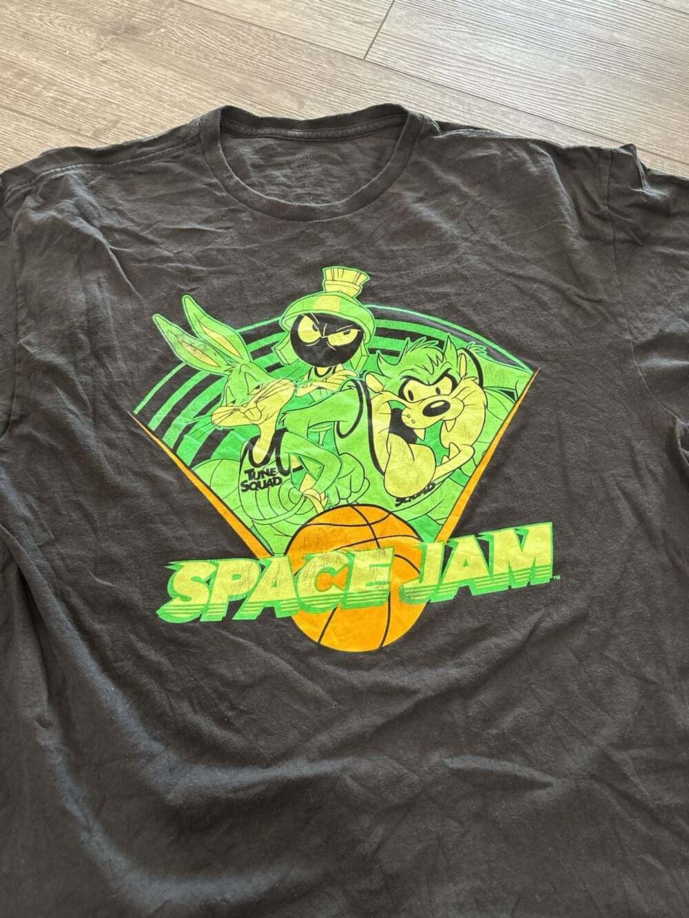 Space Jam Mens Looney Tunes Basketball